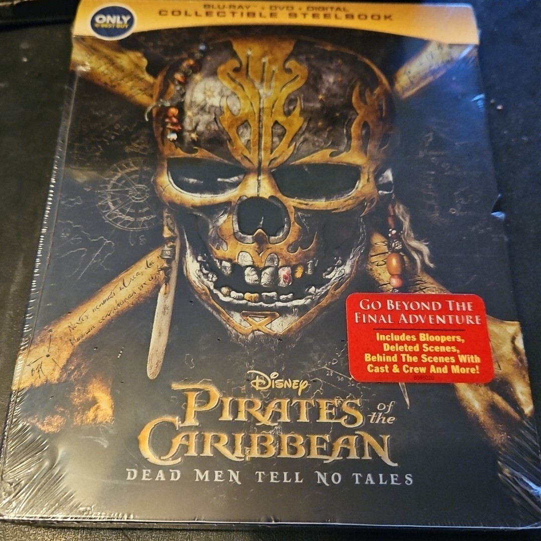 Pirates of the Caribbean: Dead Men Tell No Tales (Blu-ray/DVD, SteelBook Only...